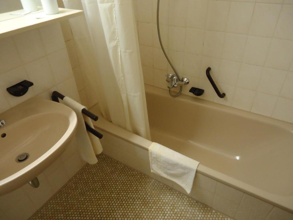 Enjoyhotel Garni Korntal Stuttgart B&B Εξωτερικό φωτογραφία